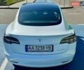 Белый Тесла Модель 3, объемом двигателя 0 л и пробегом 87 тыс. км за 19100 $, фото 6 на Automoto.ua