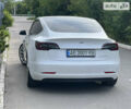Белый Тесла Модель 3, объемом двигателя 0 л и пробегом 100 тыс. км за 23700 $, фото 29 на Automoto.ua