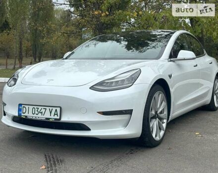 Білий Тесла Модель 3, об'ємом двигуна 0 л та пробігом 88 тис. км за 20000 $, фото 1 на Automoto.ua