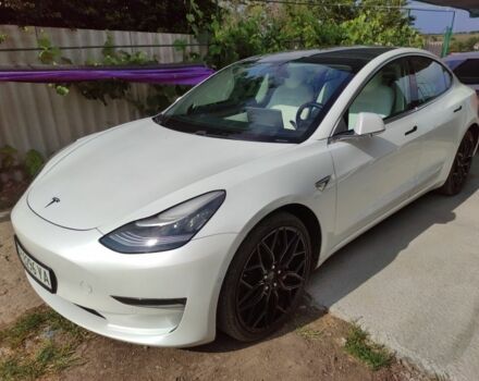 Тесла Модель 3 2019 в Южное на Automoto.ua Белый Тесла Модель 3, объемом двигателя 0 л и пробегом 116 тыс. км за 22000 $, фото 6 на Automoto.ua