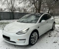 Белый Тесла Модель 3, объемом двигателя 0 л и пробегом 49 тыс. км за 17000 $, фото 1 на Automoto.ua