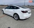 Білий Тесла Модель 3, об'ємом двигуна 0 л та пробігом 167 тис. км за 25500 $, фото 10 на Automoto.ua