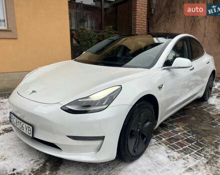 Белый Тесла Модель 3, объемом двигателя 0 л и пробегом 177 тыс. км за 17500 $, фото 4 на Automoto.ua