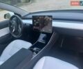 Білий Тесла Модель 3, об'ємом двигуна 0 л та пробігом 224 тис. км за 12500 $, фото 22 на Automoto.ua