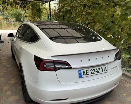 Тесла Модель 3 2019 у Дніпро (Дніпропетровську) на Automoto.ua Білий Тесла Модель 3, об'ємом двигуна 0 л та пробігом 164 тис. км за 20500 $, фото 3 на Automoto.ua