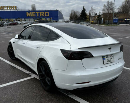 Білий Тесла Модель 3, об'ємом двигуна 0 л та пробігом 139 тис. км за 18900 $, фото 2 на Automoto.ua