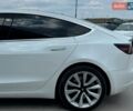 Белый Тесла Модель 3, объемом двигателя 0 л и пробегом 120 тыс. км за 14590 $, фото 10 на Automoto.ua