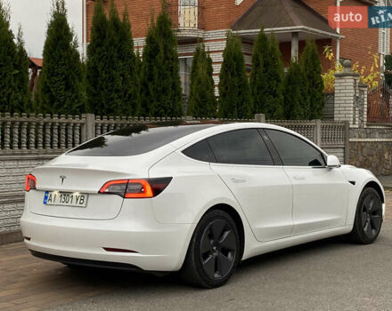 Белый Тесла Модель 3, объемом двигателя 0 л и пробегом 127 тыс. км за 17200 $, фото 7 на Automoto.ua