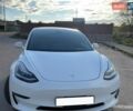 Белый Тесла Модель 3, объемом двигателя 0 л и пробегом 103 тыс. км за 20500 $, фото 1 на Automoto.ua