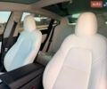 Білий Тесла Модель 3, об'ємом двигуна 0 л та пробігом 103 тис. км за 18900 $, фото 40 на Automoto.ua