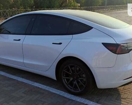 Белый Тесла Модель 3, объемом двигателя 0 л и пробегом 100 тыс. км за 19600 $, фото 14 на Automoto.ua