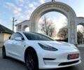 Белый Тесла Модель 3, объемом двигателя 0 л и пробегом 97 тыс. км за 19900 $, фото 1 на Automoto.ua