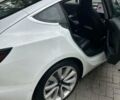 Белый Тесла Модель 3, объемом двигателя 0 л и пробегом 85 тыс. км за 16000 $, фото 29 на Automoto.ua