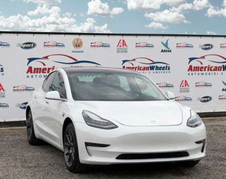 Білий Тесла Модель 3, об'ємом двигуна 0 л та пробігом 4 тис. км за 37500 $, фото 3 на Automoto.ua