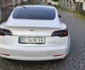 Белый Тесла Модель 3, объемом двигателя 0 л и пробегом 75 тыс. км за 25799 $, фото 16 на Automoto.ua