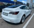 Белый Тесла Модель 3, объемом двигателя 0 л и пробегом 140 тыс. км за 26850 $, фото 5 на Automoto.ua