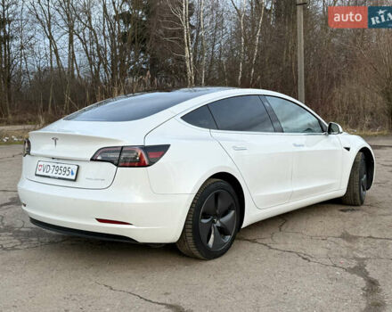 Белый Тесла Модель 3, объемом двигателя 0 л и пробегом 139 тыс. км за 17750 $, фото 8 на Automoto.ua