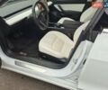 Білий Тесла Модель 3, об'ємом двигуна 0 л та пробігом 85 тис. км за 12000 $, фото 15 на Automoto.ua
