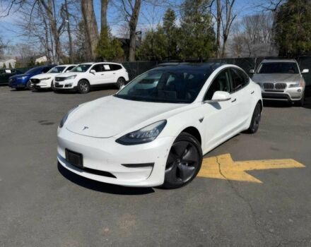 Білий Тесла Модель 3, об'ємом двигуна 0 л та пробігом 30 тис. км за 6900 $, фото 2 на Automoto.ua