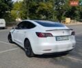 Белый Тесла Модель 3, объемом двигателя 0 л и пробегом 93 тыс. км за 15200 $, фото 4 на Automoto.ua