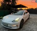 Білий Тесла Модель 3, об'ємом двигуна 0 л та пробігом 172 тис. км за 12950 $, фото 3 на Automoto.ua