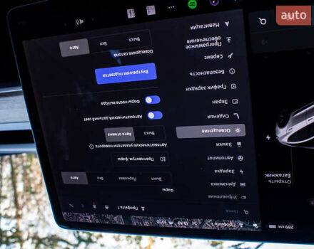 Белый Тесла Модель 3, объемом двигателя 0 л и пробегом 146 тыс. км за 17500 $, фото 50 на Automoto.ua
