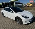 Белый Тесла Модель 3, объемом двигателя 0 л и пробегом 230 тыс. км за 15200 $, фото 3 на Automoto.ua