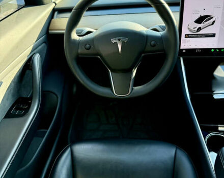 Белый Тесла Модель 3, объемом двигателя 0 л и пробегом 112 тыс. км за 18900 $, фото 22 на Automoto.ua