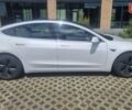 Тесла Модель 3 2019 у Хмельницькому на Automoto.ua Білий Тесла Модель 3, об'ємом двигуна 0 л та пробігом 55 тис. км за 20000 $, фото 1 на Automoto.ua