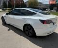 Белый Тесла Модель 3, объемом двигателя 0 л и пробегом 202 тыс. км за 14500 $, фото 2 на Automoto.ua