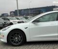 Білий Тесла Модель 3, об'ємом двигуна 0 л та пробігом 203 тис. км за 12000 $, фото 1 на Automoto.ua