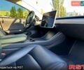 Белый Тесла Модель 3, объемом двигателя 0 л и пробегом 132 тыс. км за 17300 $, фото 9 на Automoto.ua