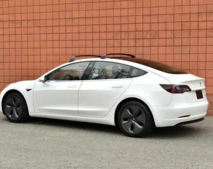 Белый Тесла Модель 3, объемом двигателя 0 л и пробегом 65 тыс. км за 6900 $, фото 3 на Automoto.ua