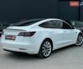 Белый Тесла Модель 3, объемом двигателя 0 л и пробегом 120 тыс. км за 14590 $, фото 7 на Automoto.ua