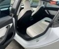 Белый Тесла Модель 3, объемом двигателя 0 л и пробегом 100 тыс. км за 18400 $, фото 5 на Automoto.ua