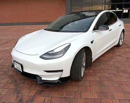 Белый Тесла Модель 3, объемом двигателя 0 л и пробегом 143 тыс. км за 16000 $, фото 5 на Automoto.ua