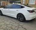 Белый Тесла Модель 3, объемом двигателя 0 л и пробегом 76 тыс. км за 15900 $, фото 4 на Automoto.ua