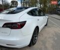 Білий Тесла Модель 3, об'ємом двигуна 0 л та пробігом 130 тис. км за 17800 $, фото 9 на Automoto.ua
