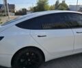 Белый Тесла Модель 3, объемом двигателя 0 л и пробегом 142 тыс. км за 17500 $, фото 15 на Automoto.ua