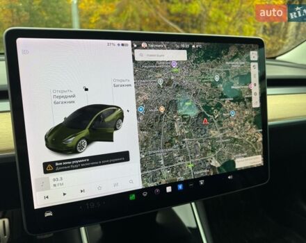 Білий Тесла Модель 3, об'ємом двигуна 0 л та пробігом 105 тис. км за 18550 $, фото 7 на Automoto.ua