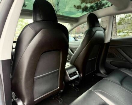 Белый Тесла Модель 3, объемом двигателя 0 л и пробегом 53 тыс. км за 12700 $, фото 11 на Automoto.ua