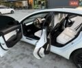 Білий Тесла Модель 3, об'ємом двигуна 0 л та пробігом 117 тис. км за 15900 $, фото 9 на Automoto.ua