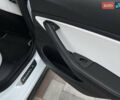 Білий Тесла Модель 3, об'ємом двигуна 0 л та пробігом 102 тис. км за 22500 $, фото 27 на Automoto.ua