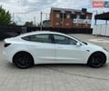 Білий Тесла Модель 3, об'ємом двигуна 0 л та пробігом 76 тис. км за 13900 $, фото 6 на Automoto.ua