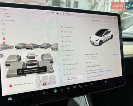 Білий Тесла Модель 3, об'ємом двигуна 0 л та пробігом 79 тис. км за 15200 $, фото 9 на Automoto.ua