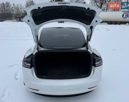 Белый Тесла Модель 3, объемом двигателя 0 л и пробегом 197 тыс. км за 18000 $, фото 8 на Automoto.ua