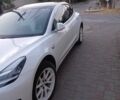Белый Тесла Модель 3, объемом двигателя 0 л и пробегом 150 тыс. км за 21000 $, фото 1 на Automoto.ua