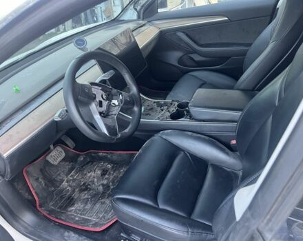 Белый Тесла Модель 3, объемом двигателя 0 л и пробегом 150 тыс. км за 12000 $, фото 4 на Automoto.ua