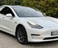 Білий Тесла Модель 3, об'ємом двигуна 0 л та пробігом 122 тис. км за 13950 $, фото 1 на Automoto.ua