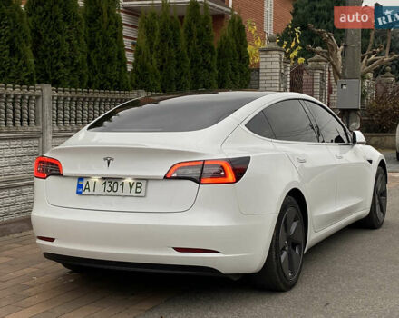 Белый Тесла Модель 3, объемом двигателя 0 л и пробегом 127 тыс. км за 17200 $, фото 8 на Automoto.ua